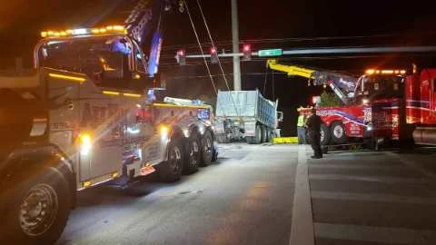 Heavy Truck Towing Jupiter FL
